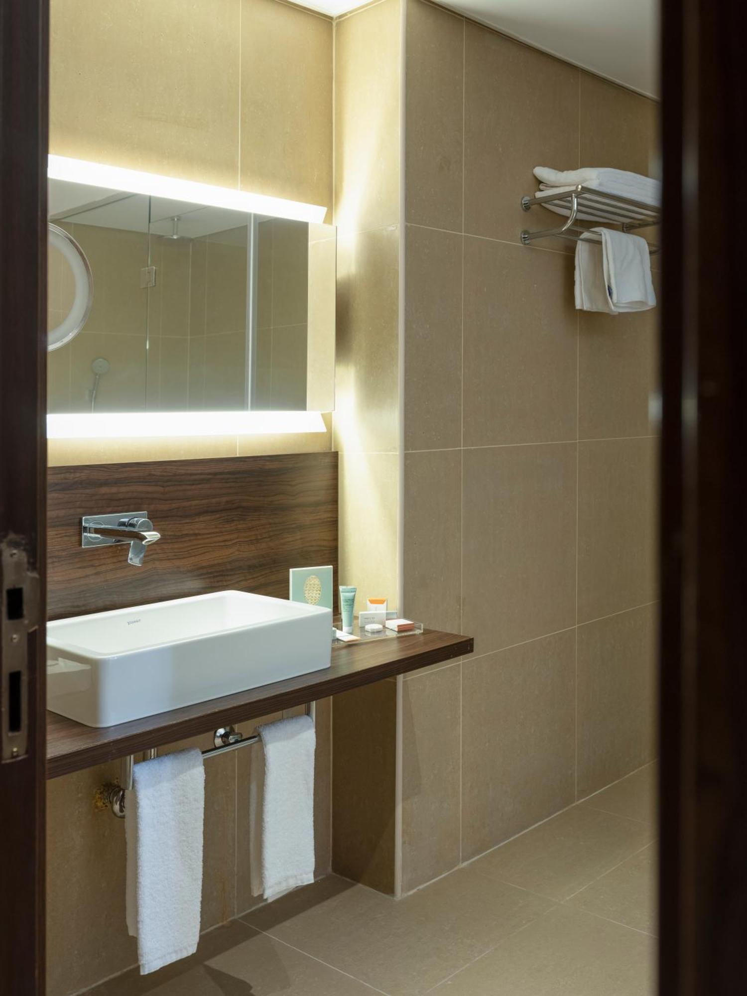 Retaj Inn Al Wakrah Zimmer foto